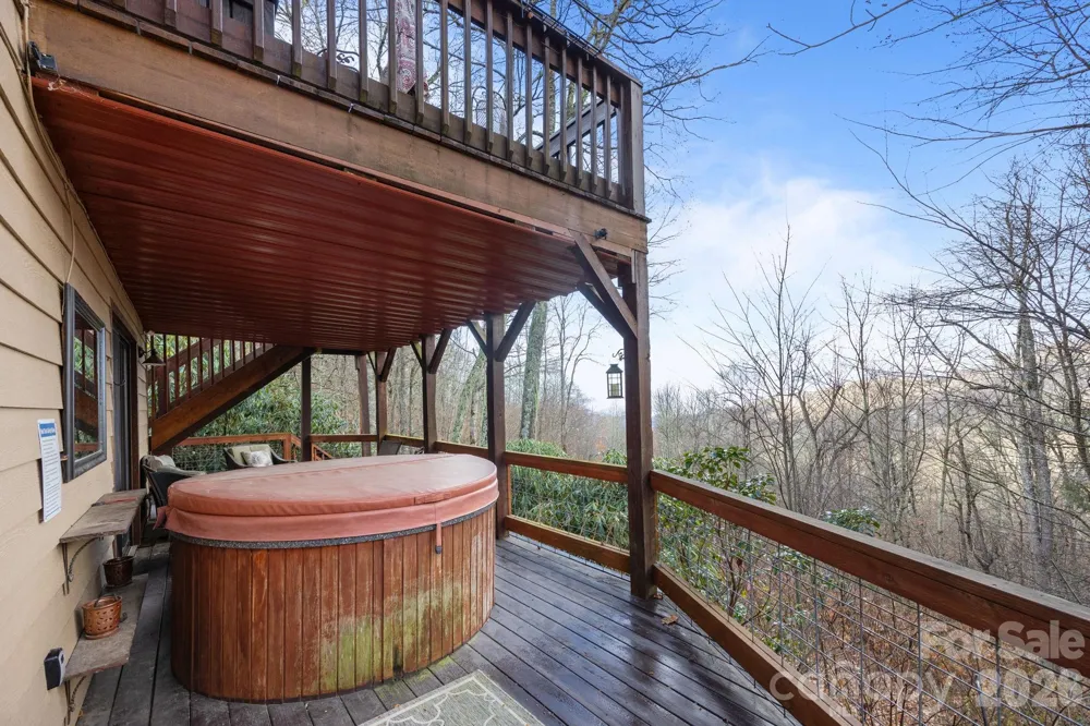 959 Plott Balsam Road Maggie Valley, NC 28751