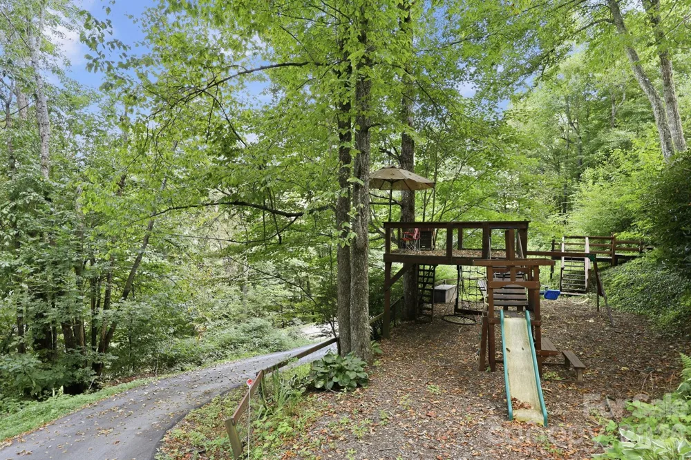 959 Plott Balsam Road Maggie Valley, NC 28751