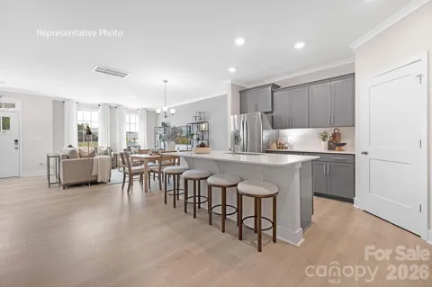 1042 Whistling Place
