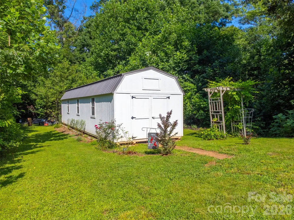 266 Egret Lane Sylva, NC 28779