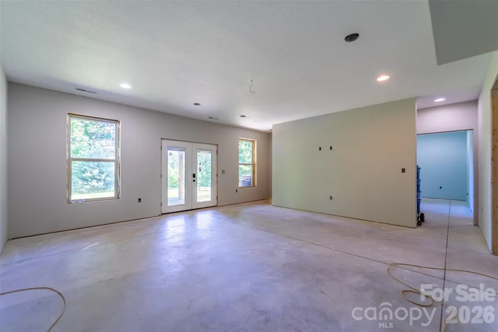 266 Egret Lane Sylva, NC 28779
