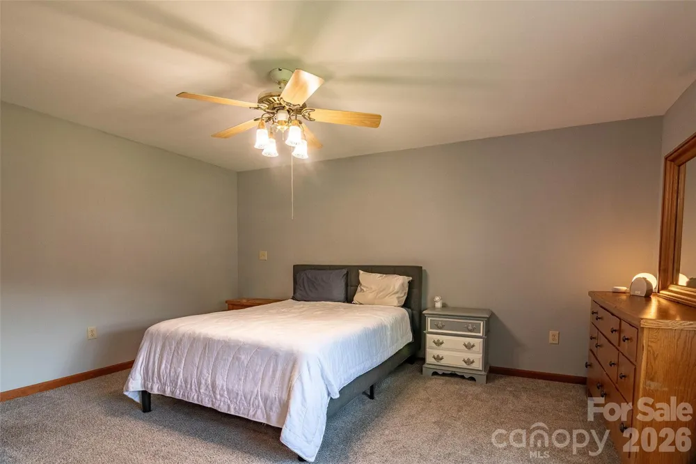445 Old Caroleen Road Forest City, NC 28043