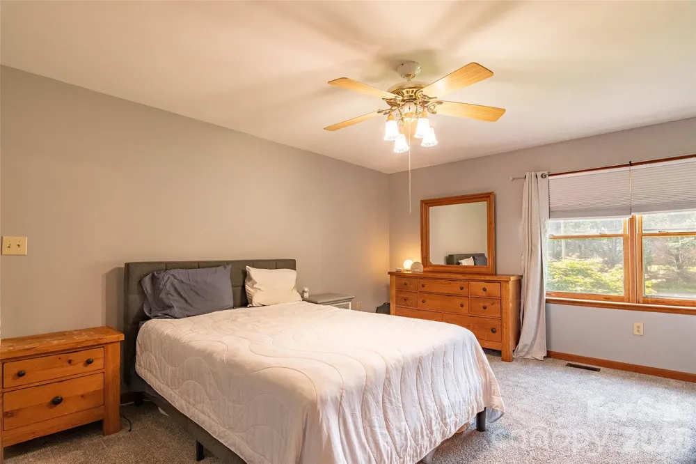445 Old Caroleen Road Forest City, NC 28043