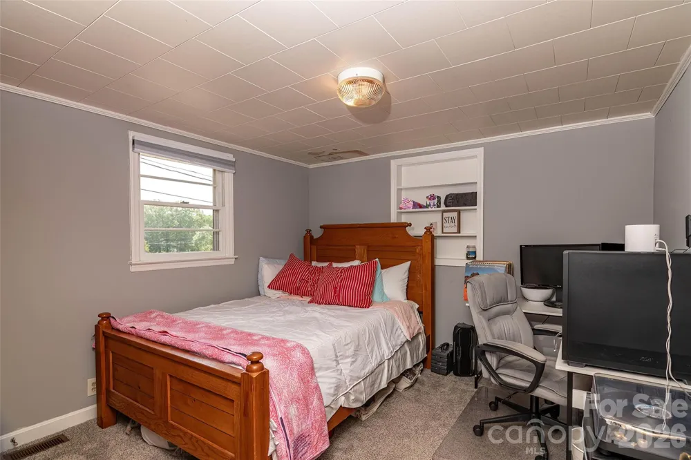 445 Old Caroleen Road Forest City, NC 28043