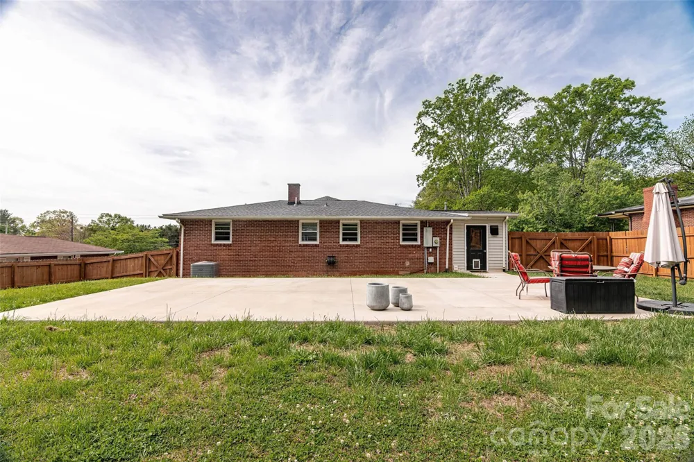 445 Old Caroleen Road Forest City, NC 28043
