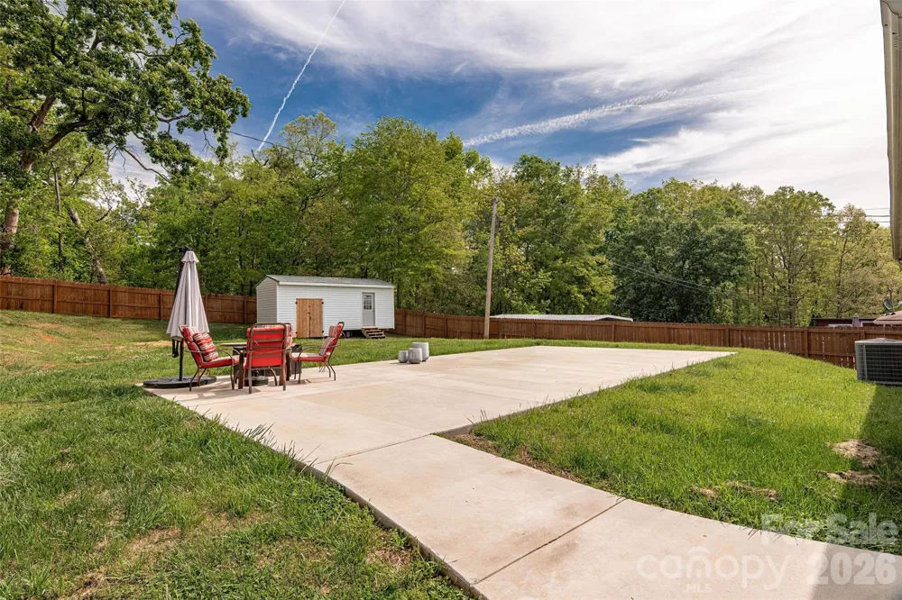 445 Old Caroleen Road Forest City, NC 28043