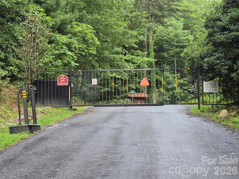 303 Ladd Ridge Rosman, NC 28772