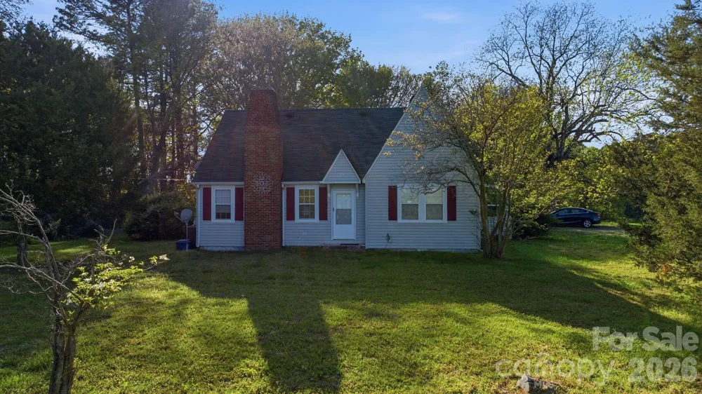 1862 Salem Church Road Lincolnton, NC 28092