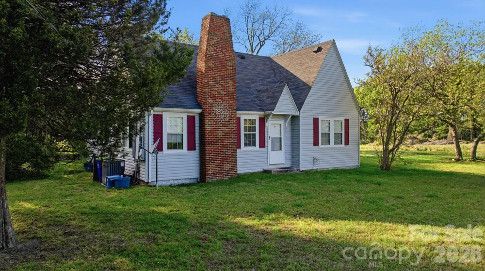 1862 Salem Church Road Lincolnton, NC 28092