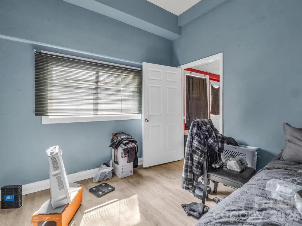 76 Adeles Way Hendersonville, NC 28792