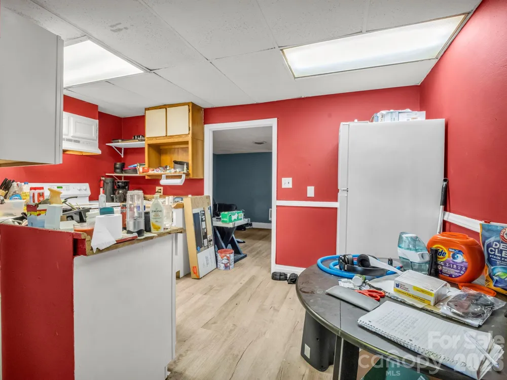 76 Adeles Way Hendersonville, NC 28792