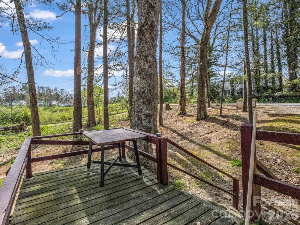 76 Adeles Way Hendersonville, NC 28792