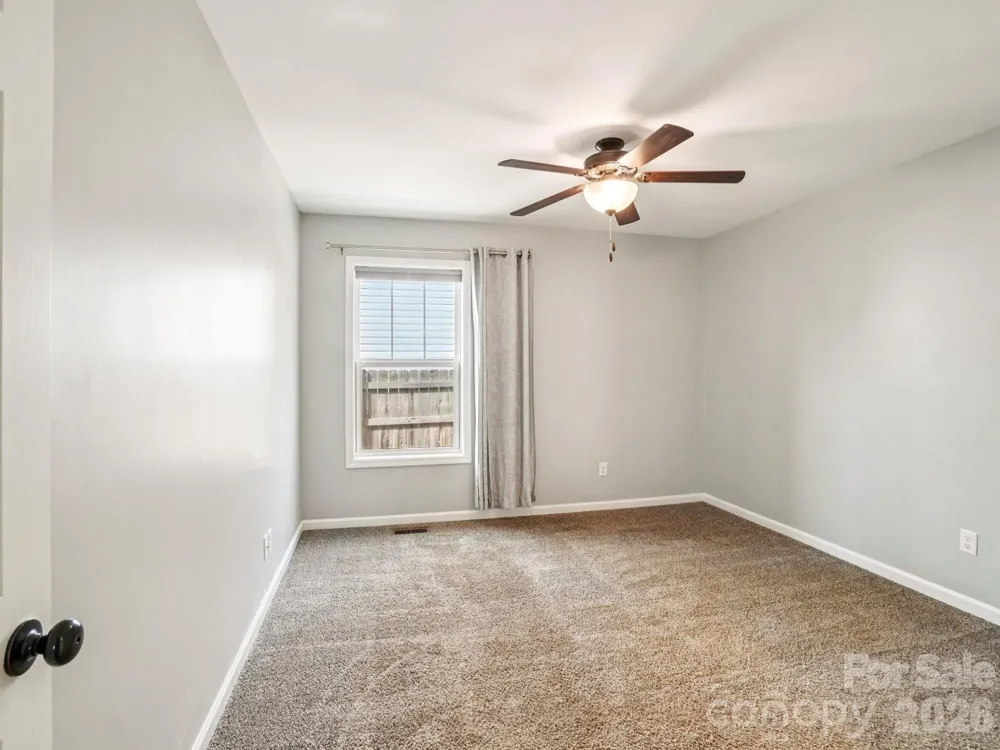 17 Yarrow Meadow Road Weaverville, NC 28787