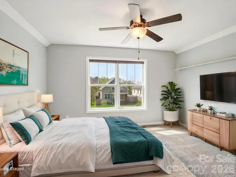 17 Yarrow Meadow Road Weaverville, NC 28787