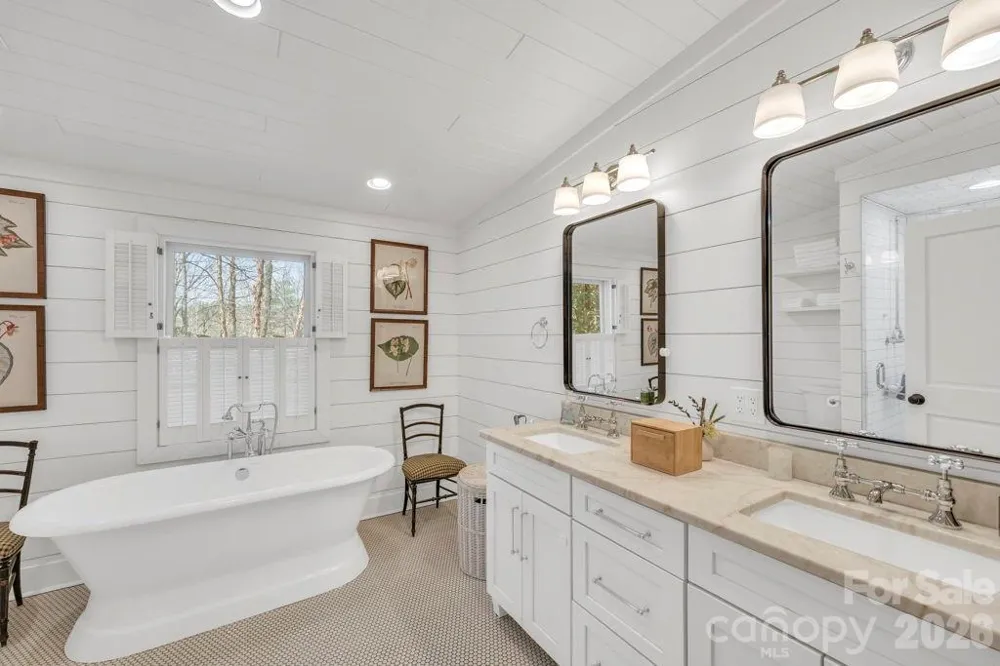 572 Skyland View Drive Blowing Rock, NC 28605