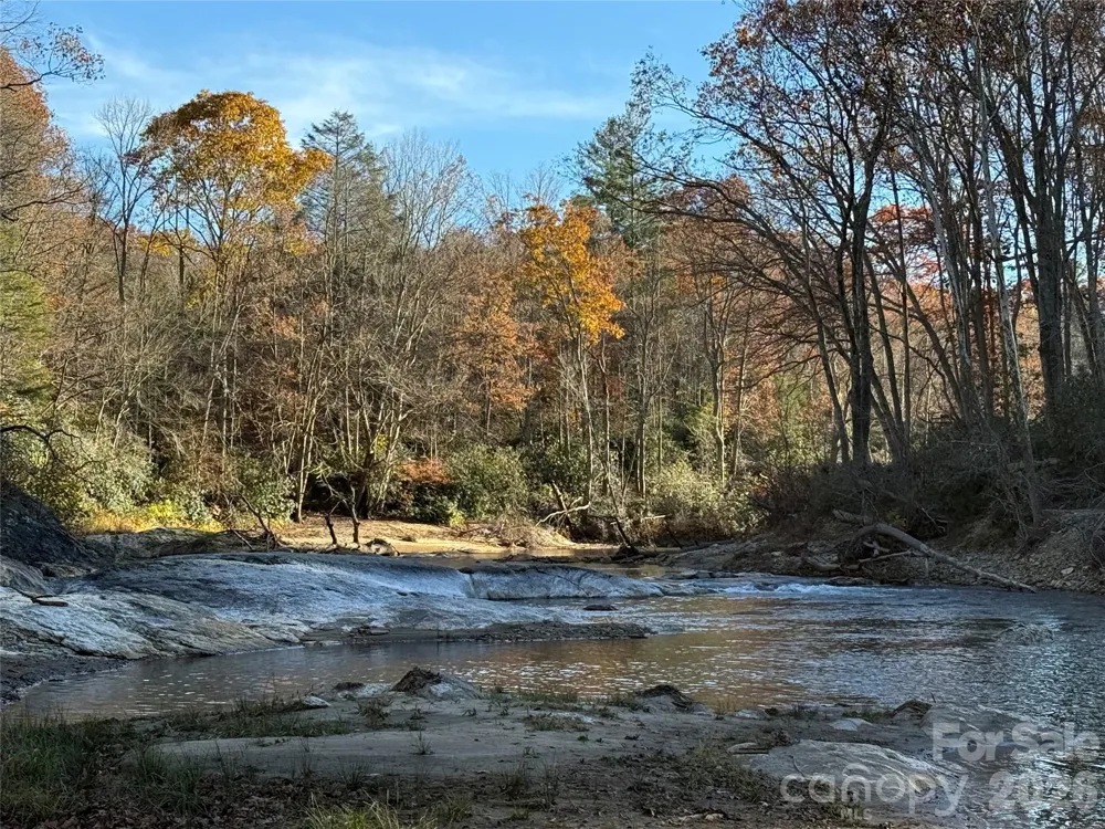 0000 Halls Chapel Road Burnsville, NC 28714