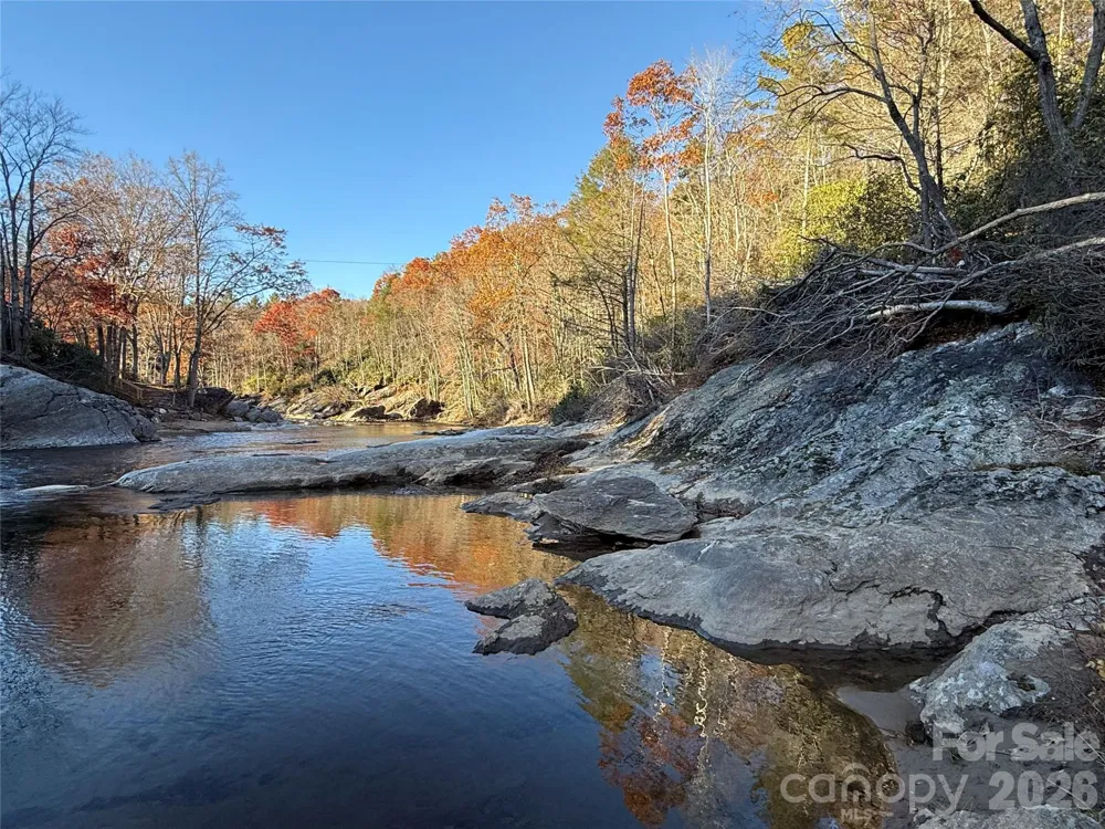 0000 Halls Chapel Road Burnsville, NC 28714