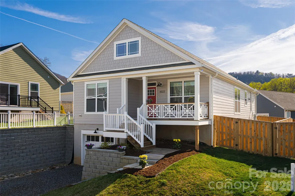 1022 Padgett Place Black Mountain, NC 28711