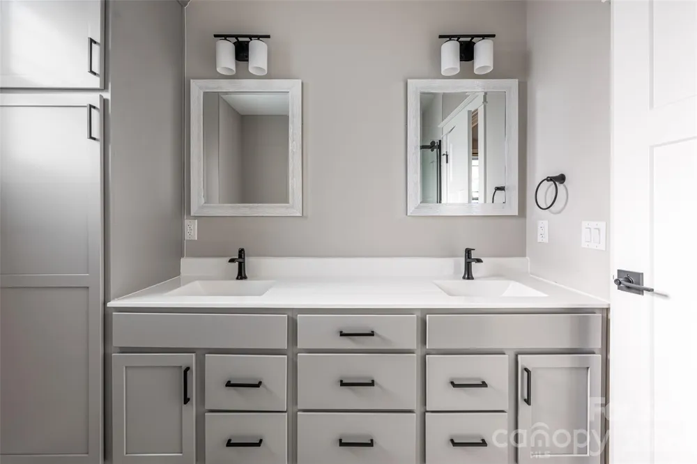 1022 Padgett Place Black Mountain, NC 28711