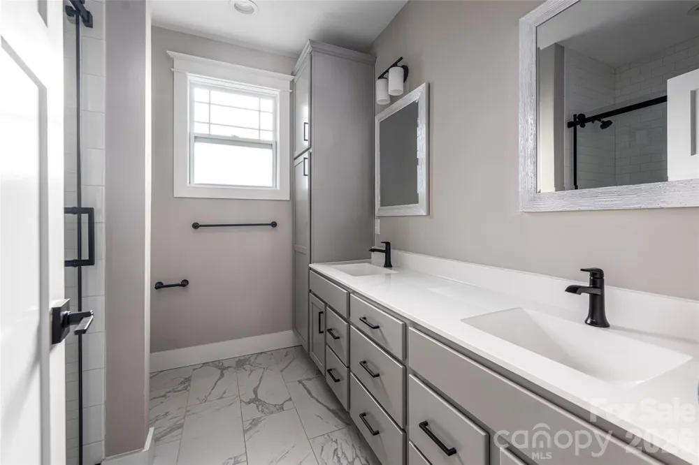 1022 Padgett Place Black Mountain, NC 28711