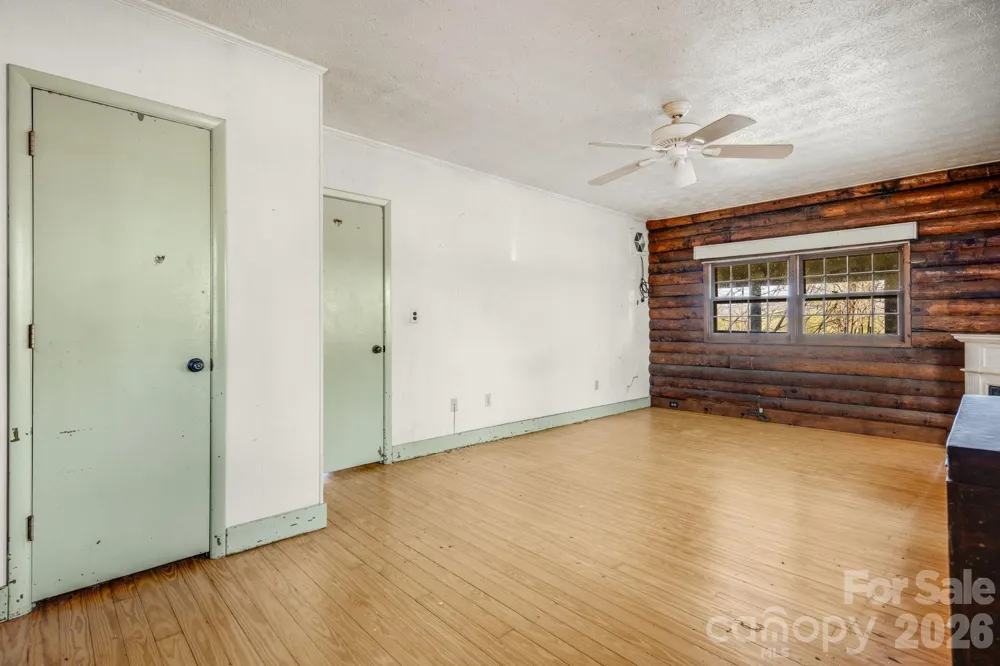 770 Echo Hill Drive Green Mountain, NC 28740