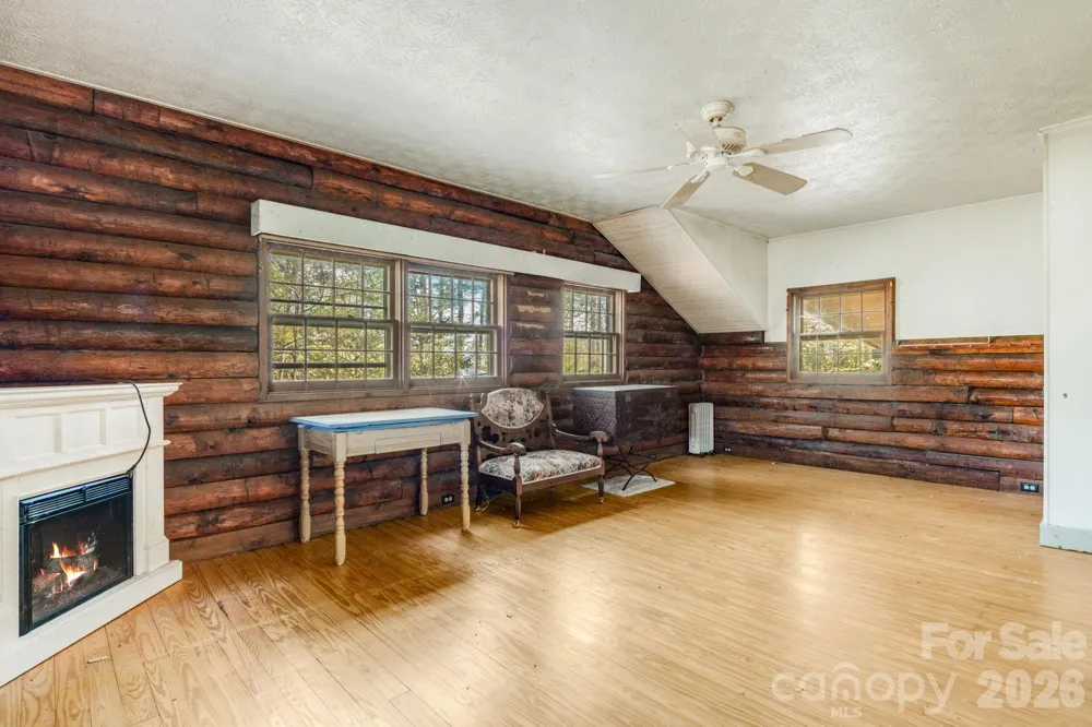 770 Echo Hill Drive Green Mountain, NC 28740
