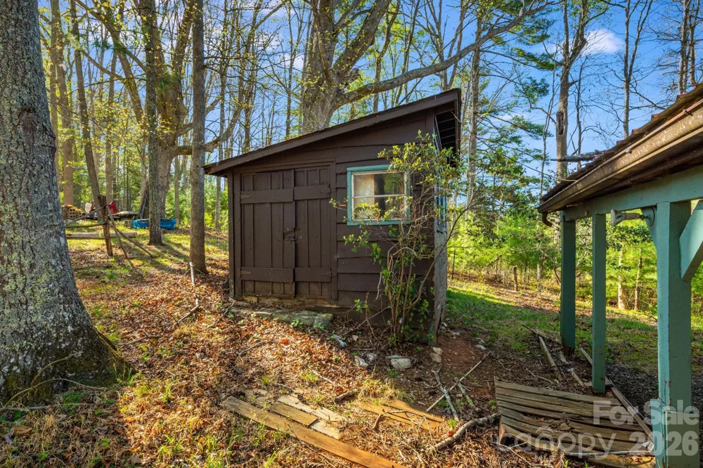 770 Echo Hill Drive Green Mountain, NC 28740