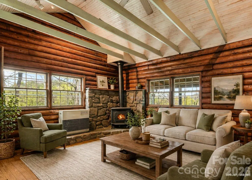 770 Echo Hill Drive Green Mountain, NC 28740