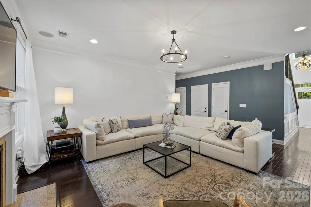 949 Autumn Glen Court Lake Wylie, SC 29710