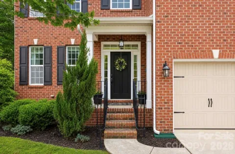 949 Autumn Glen Court