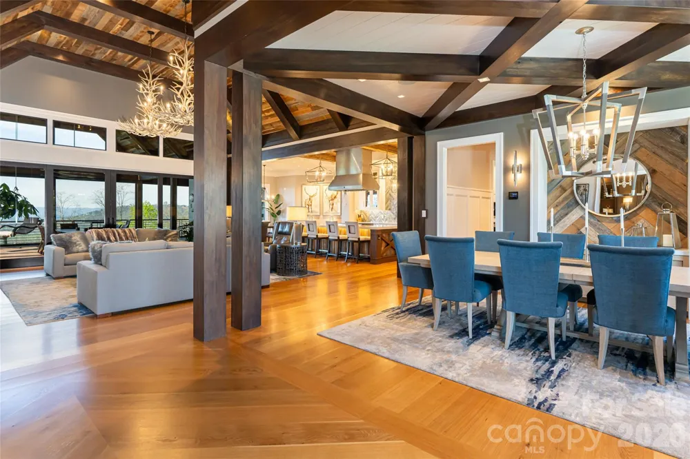154 Bear View Road Weaverville, NC 28787