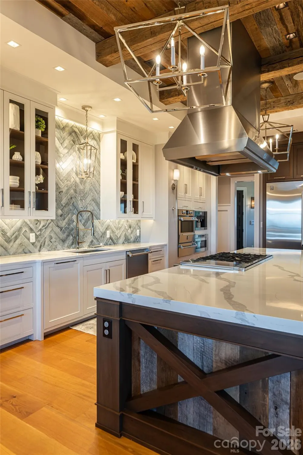 154 Bear View Road Weaverville, NC 28787