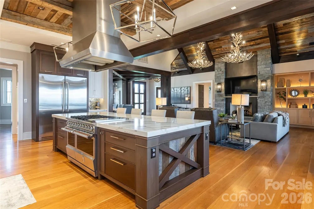 154 Bear View Road Weaverville, NC 28787