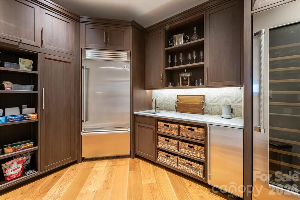 154 Bear View Road Weaverville, NC 28787