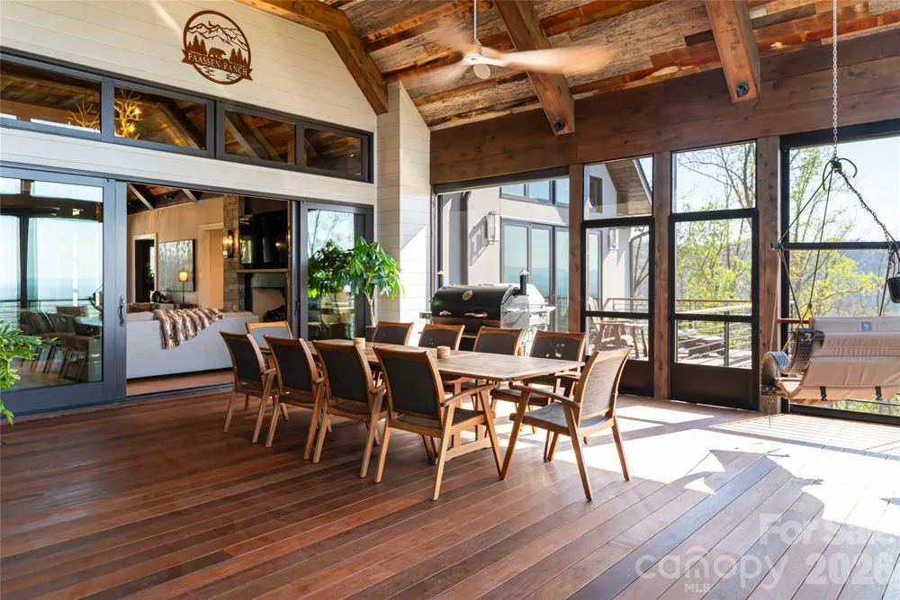 154 Bear View Road Weaverville, NC 28787