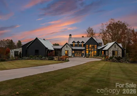 3979 NC HWY 73