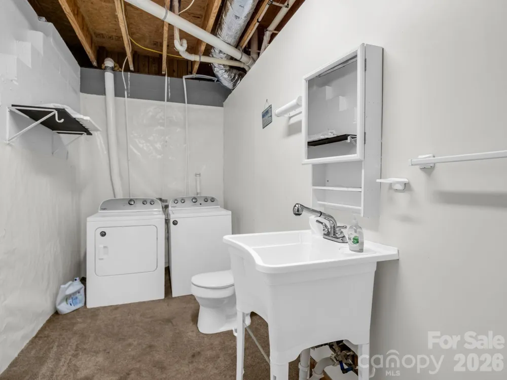 233 Shumont Estates Road Lake Lure, NC 28746