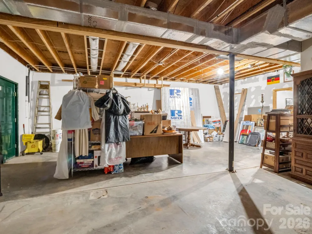 233 Shumont Estates Road Lake Lure, NC 28746