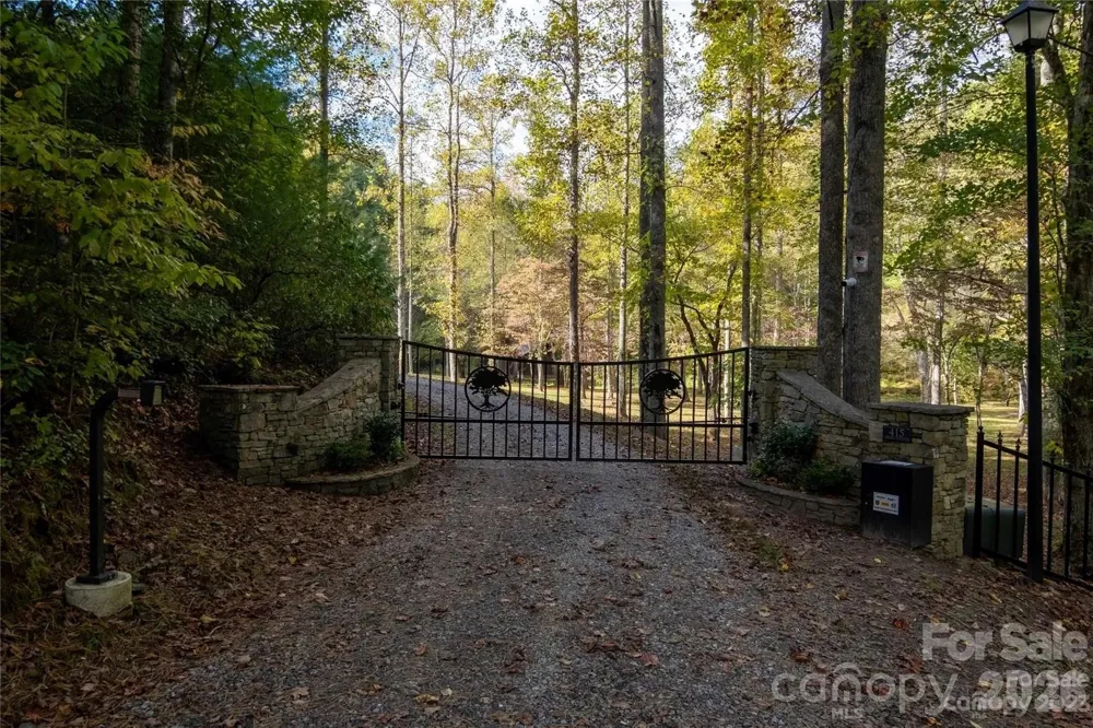 2108 River Hill Road Murphy, NC 28906