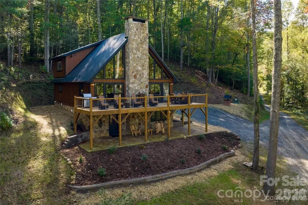 2108 River Hill Road Murphy, NC 28906