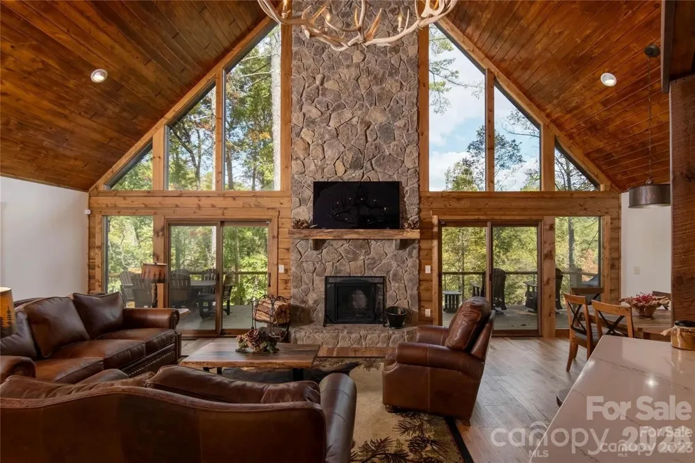 2108 River Hill Road Murphy, NC 28906