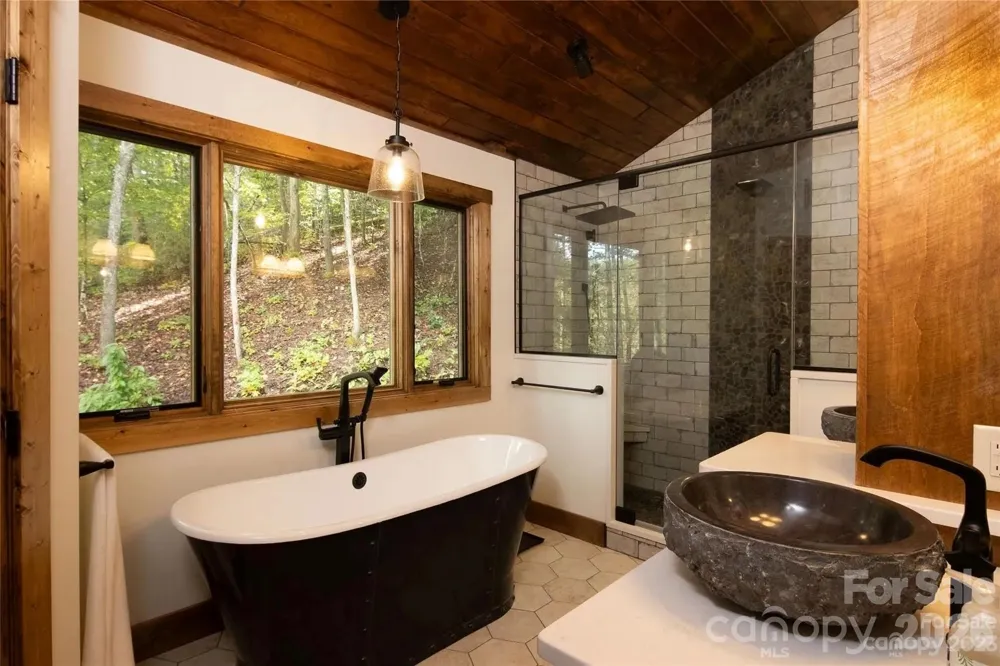 2108 River Hill Road Murphy, NC 28906