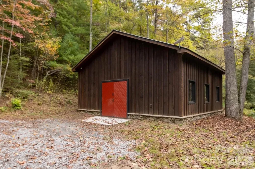 2108 River Hill Road Murphy, NC 28906