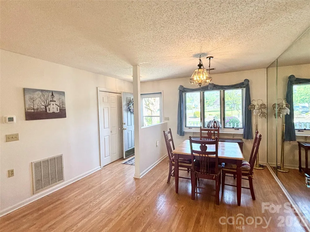 3 Wintry Drive Hendersonville, NC 28792
