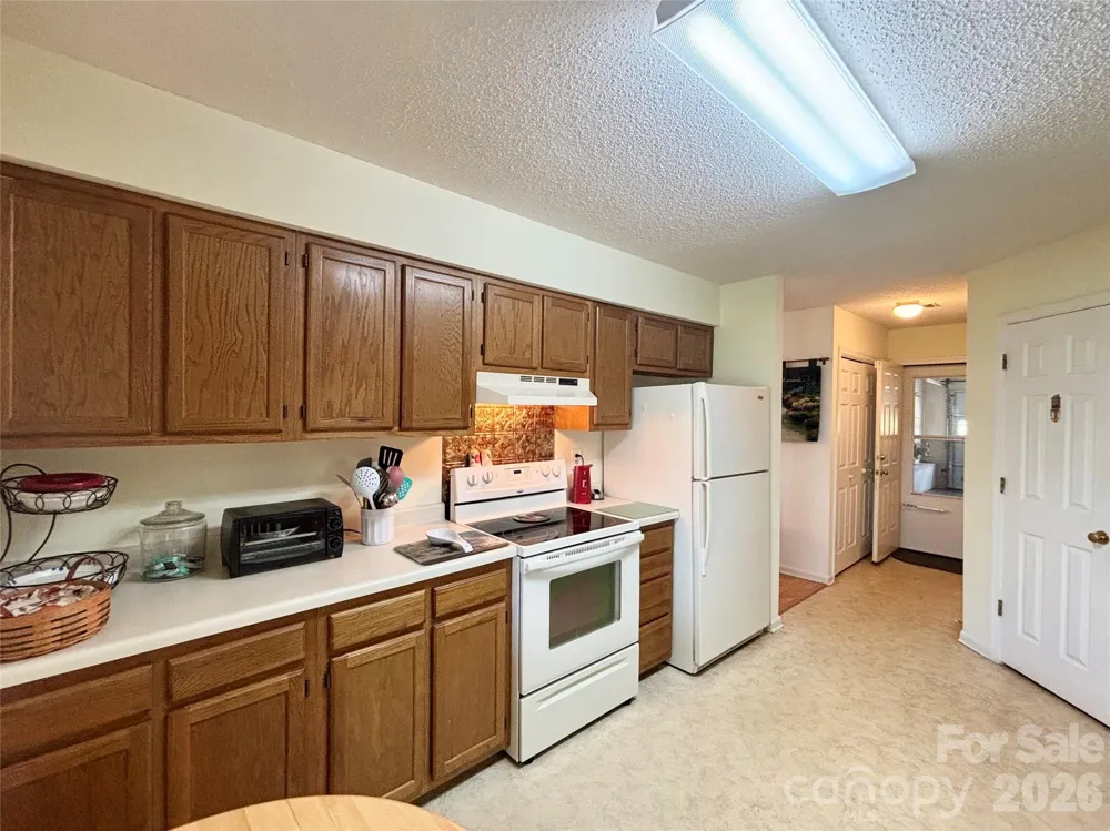 3 Wintry Drive Hendersonville, NC 28792
