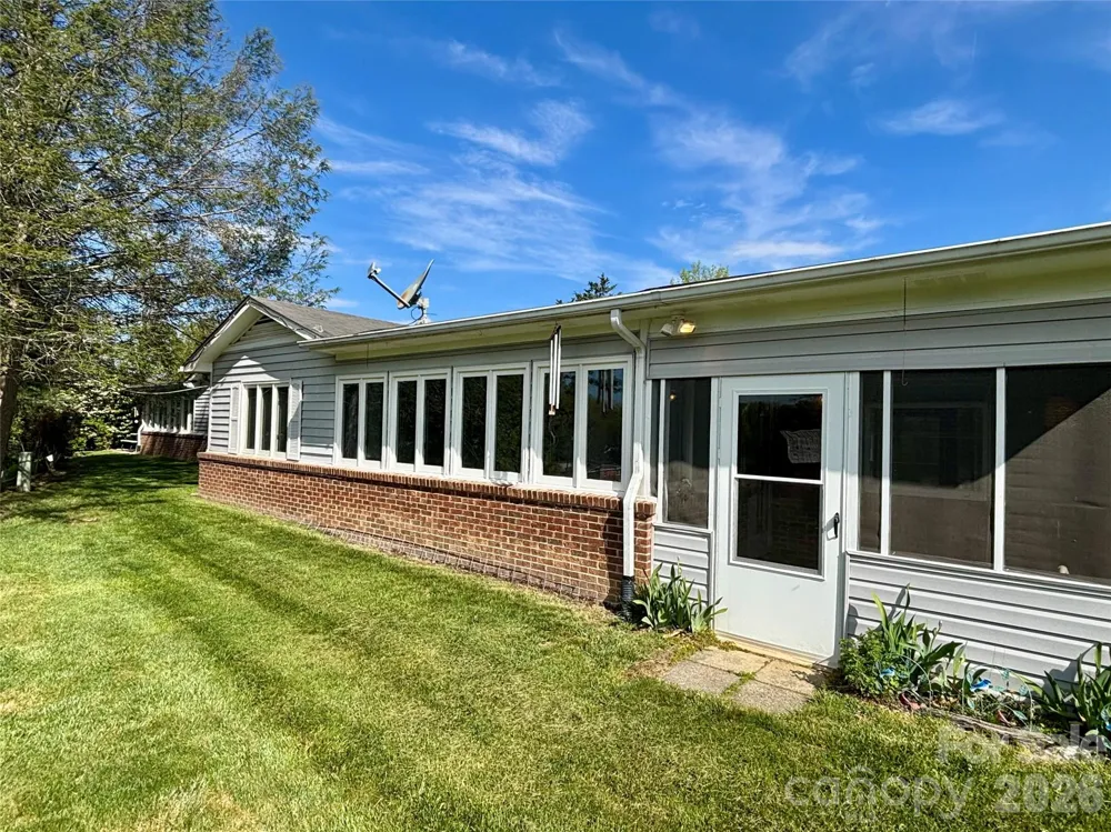 3 Wintry Drive Hendersonville, NC 28792