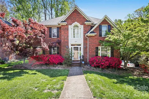 5005 Mayberry Lane