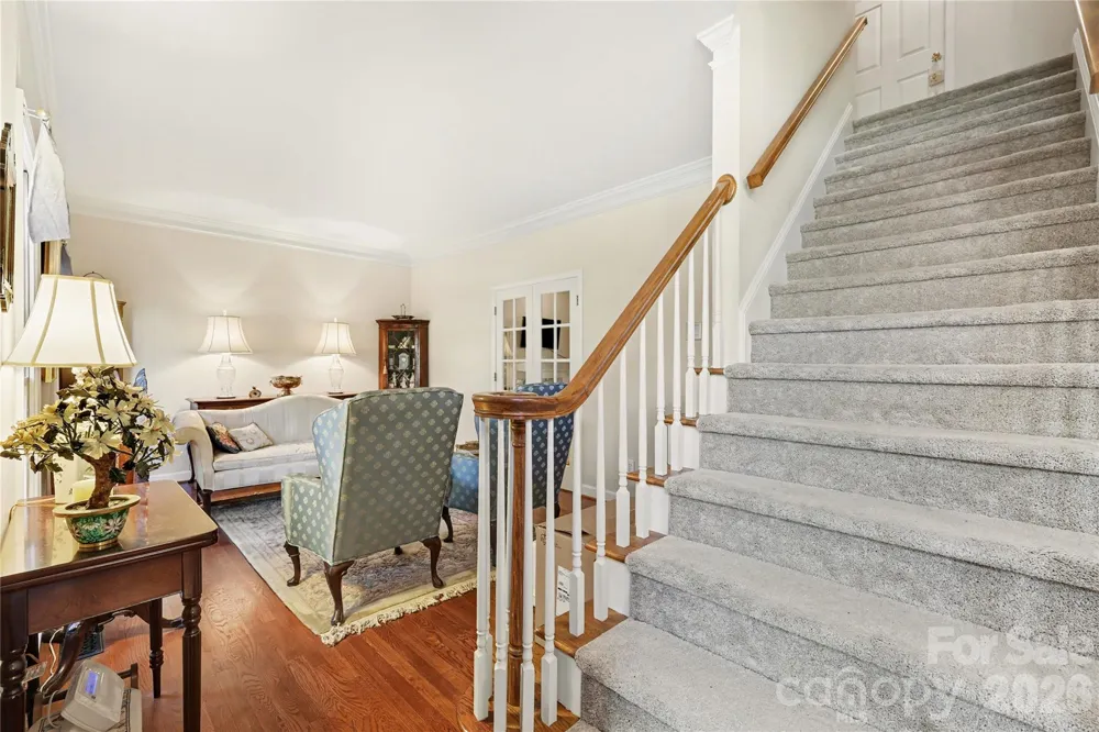 5005 Mayberry Lane Winston Salem, NC 27106