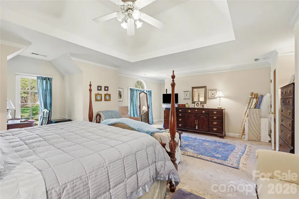 5005 Mayberry Lane Winston Salem, NC 27106