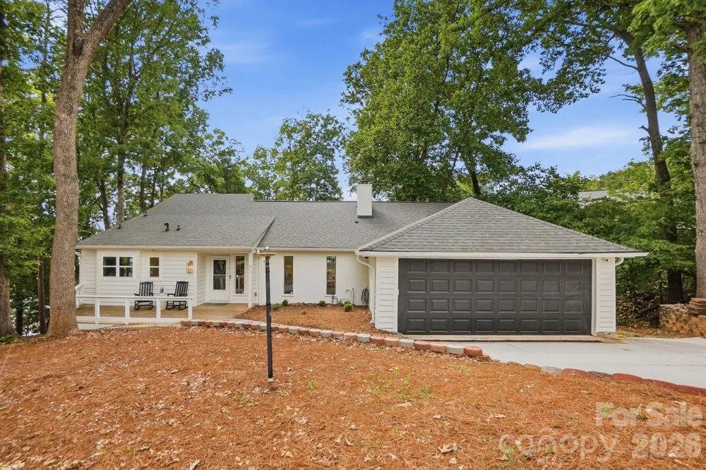 7015 Chelsea Day Lane Tega Cay, SC 29708
